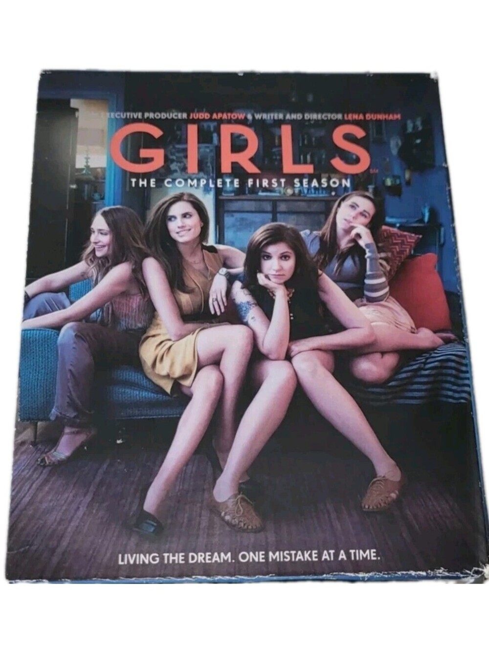 Girls: The Complete First Season 3-Disc Blu-ray Exclusive Set (2012) -